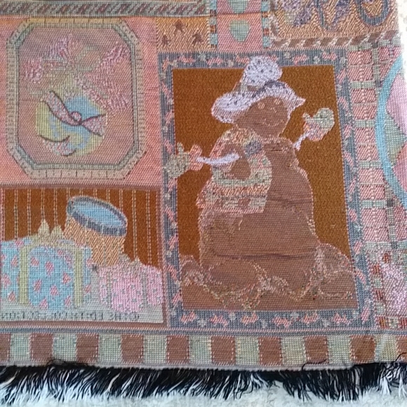 Goodwin Weavers Edith Collection Holiday Fringe Throw Blanket 48.5 x 58 - Picture 10 of 13